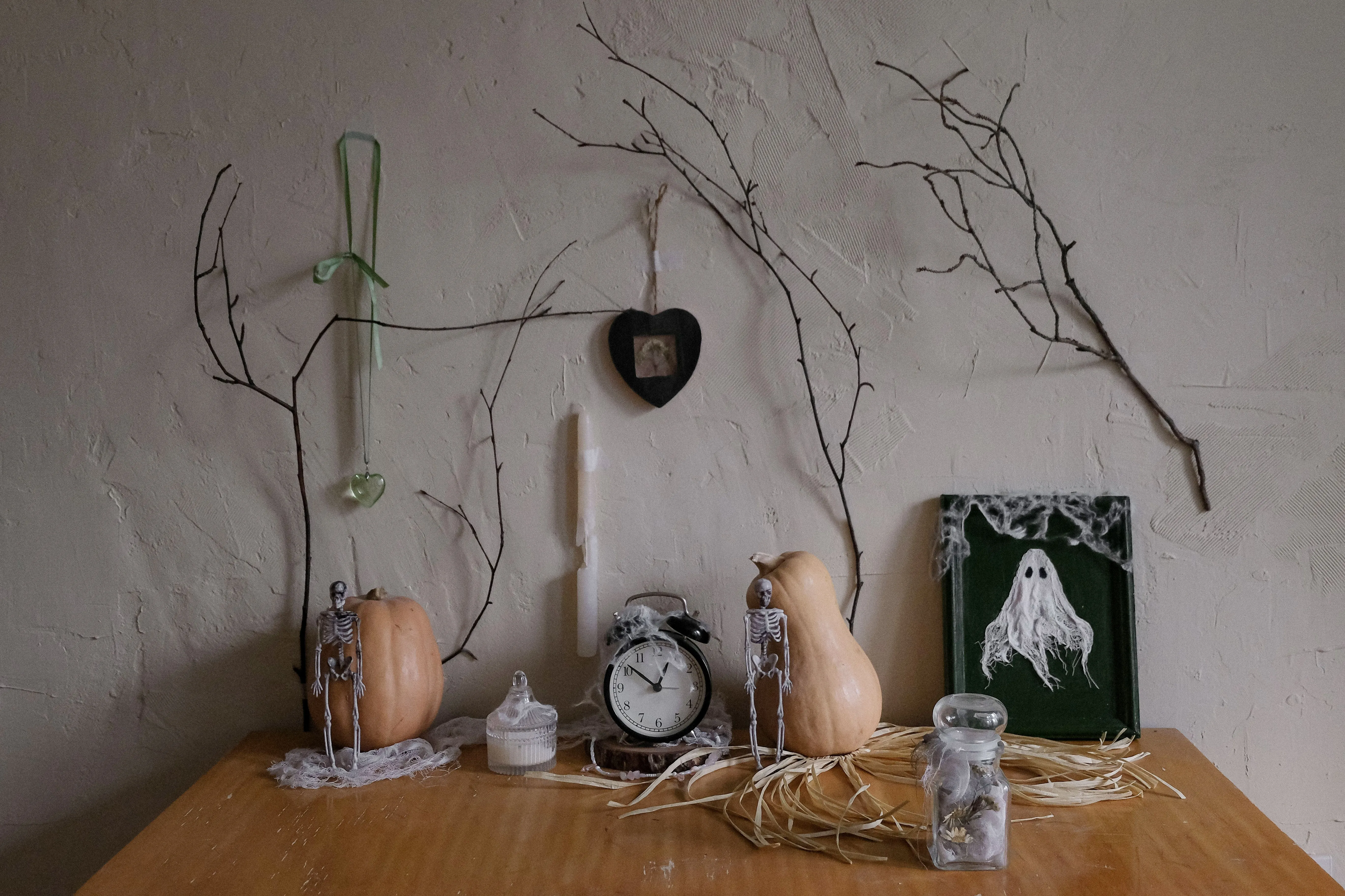 halloween creepy table top